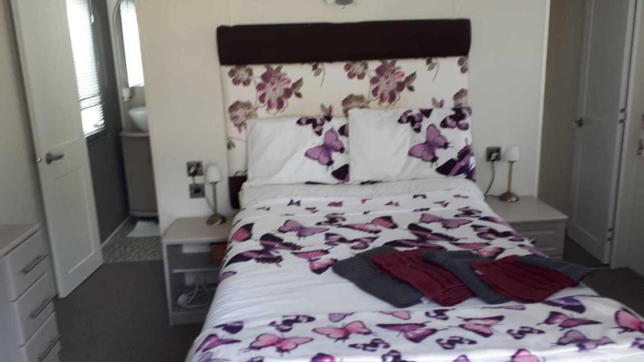 Summer Lodge Luxury Caravan In Hastings Free Wifi Bagian luar foto